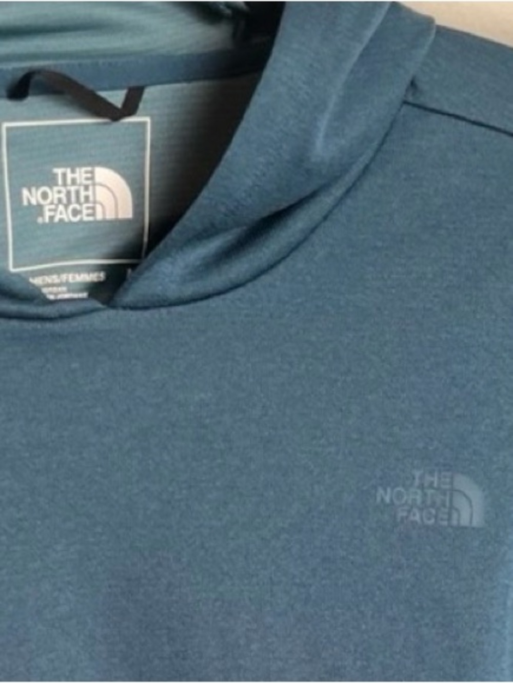 The North Face Women's Teal Hoodie - Blue Green - Picture 9 of 9